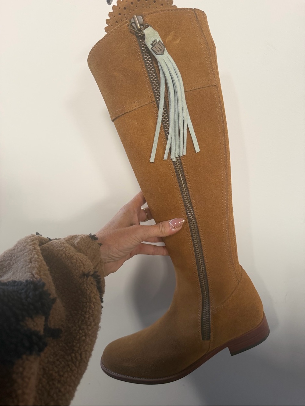 FAIRFAX & FAVOR Flat Regina Tan Suede Boots ~ Sz 40